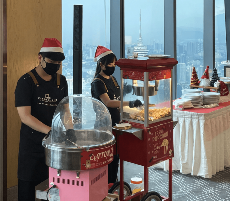 Crews serving fresh popcorn and cotton candy at Park Hyatt Kuala Lumpur, Merdeka 118—on-site rental snack station for hotel events